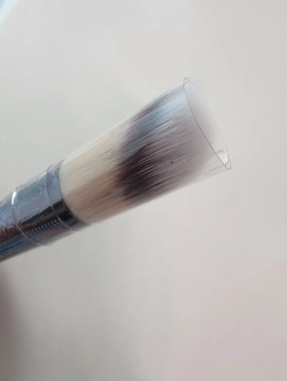 Hourglass 15 Blush Brush